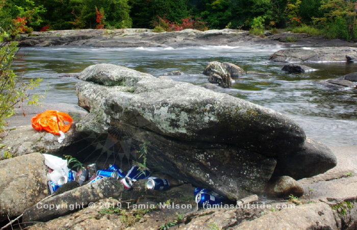 River Trash - (c) Tamia Nelson - Verloren Hoop - Backinthesameboat.com